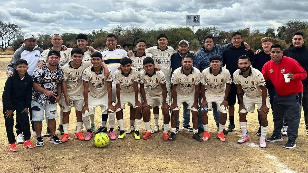 Cortesia Liga Cristo Rey (1)